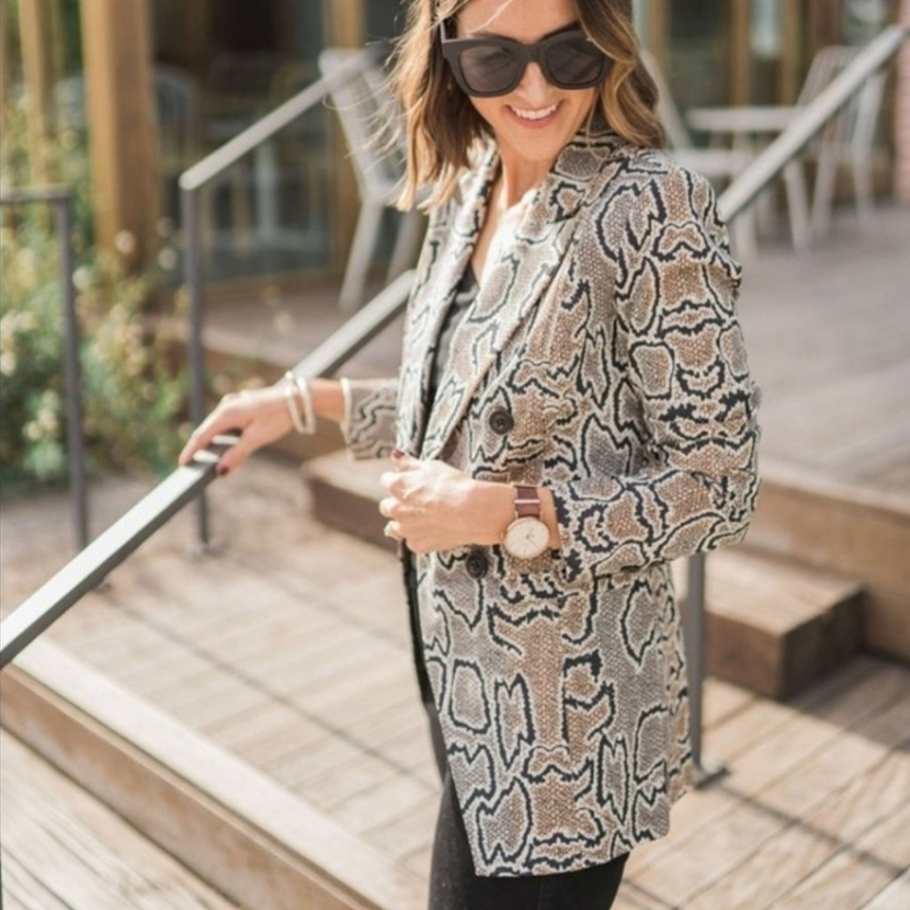 Cabi Samantha Python Blazer Double Breasted Style… - image 2